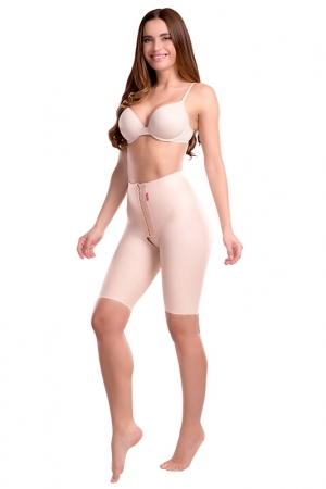 Lipoelastic.es - 533x800-tf-unique-60b62a257439b.jpg